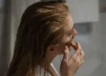 Facial Freshener